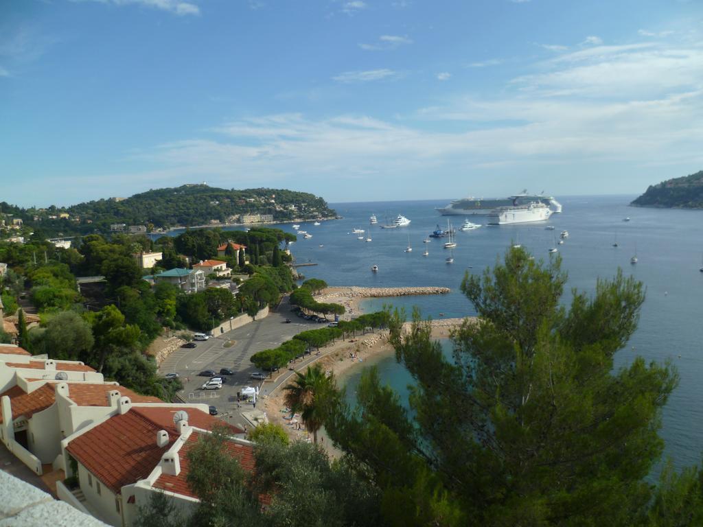 Appartement Charme Et Coeur Villefranche-sur-Mer Esterno foto