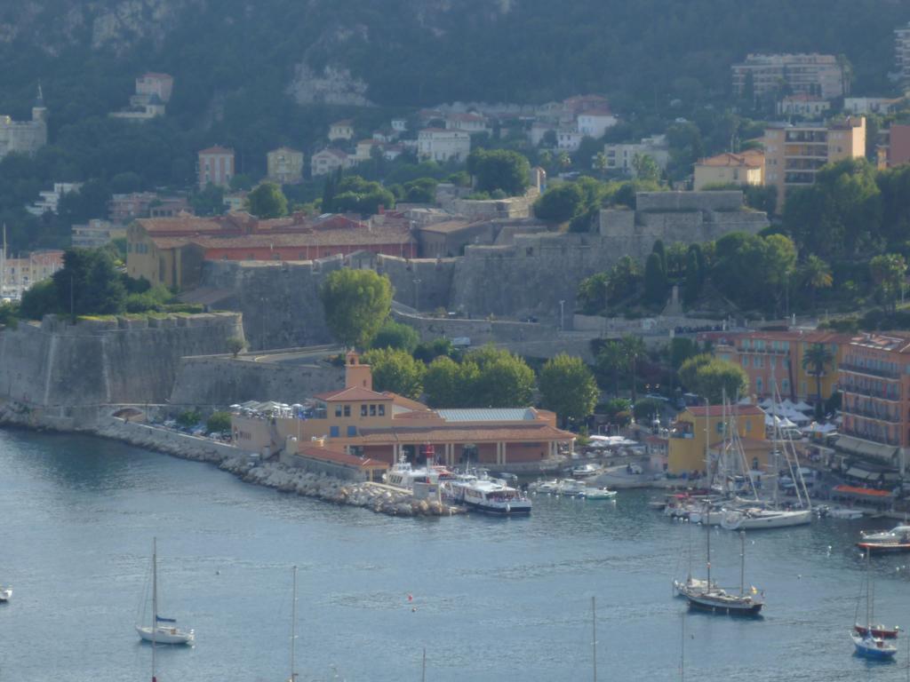 Appartement Charme Et Coeur Villefranche-sur-Mer Esterno foto